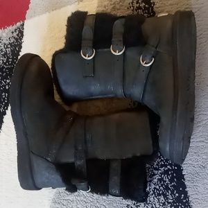 UGG Womens Australia Becket Black Trio Leather Sheepskin Boots Size 7